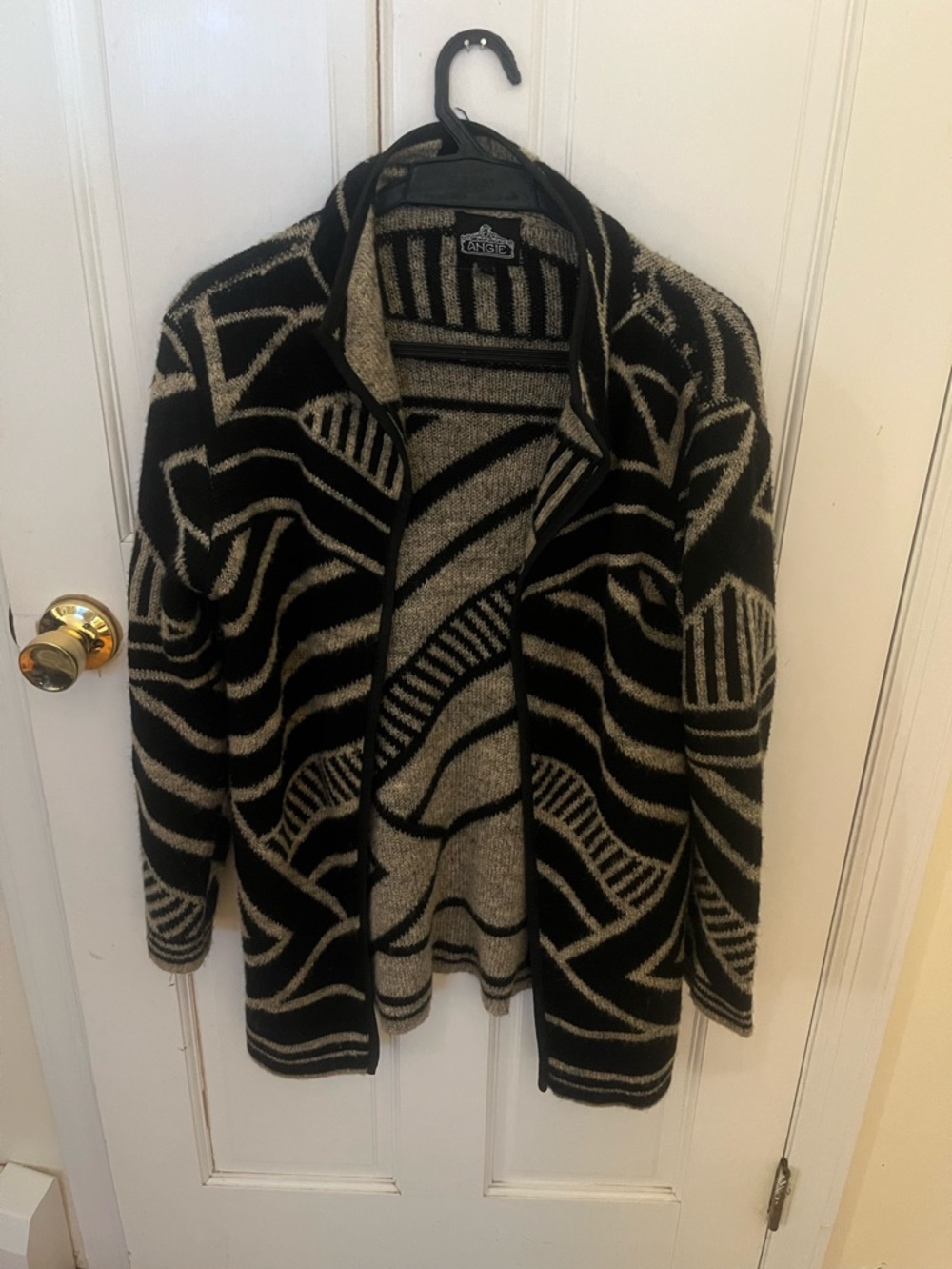 Cardigan sweater